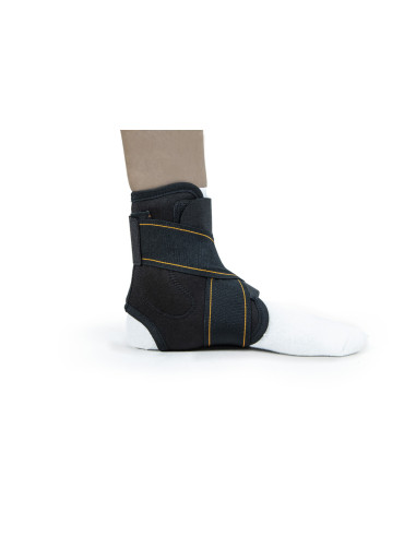 Dziecięca orteza stawu skokowego Qmed Kid Afo-Soft